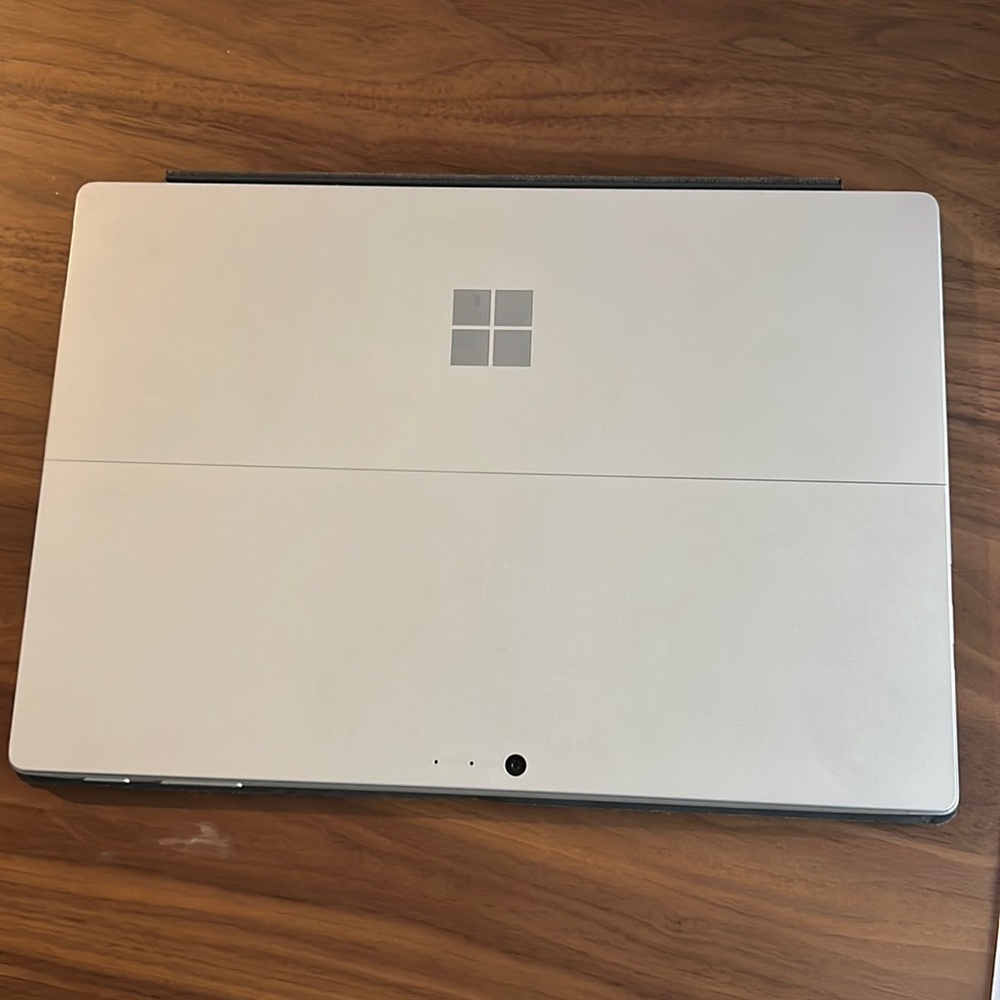 Surface Pro 7